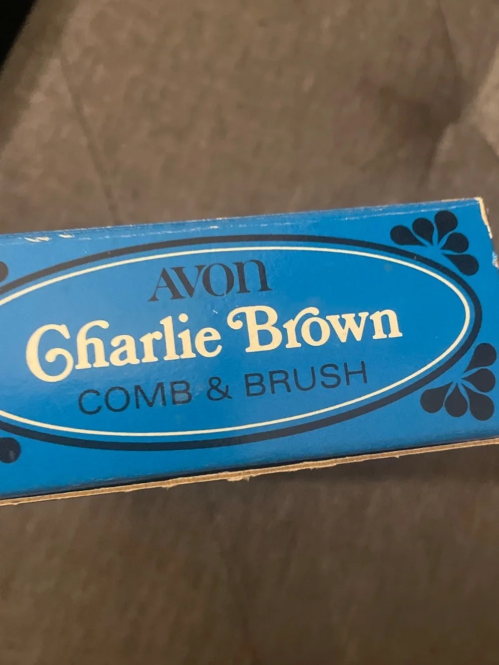 Peanuts Charlie Brown Comb & Brush Set AVON vintage 1971 Plastic New in box